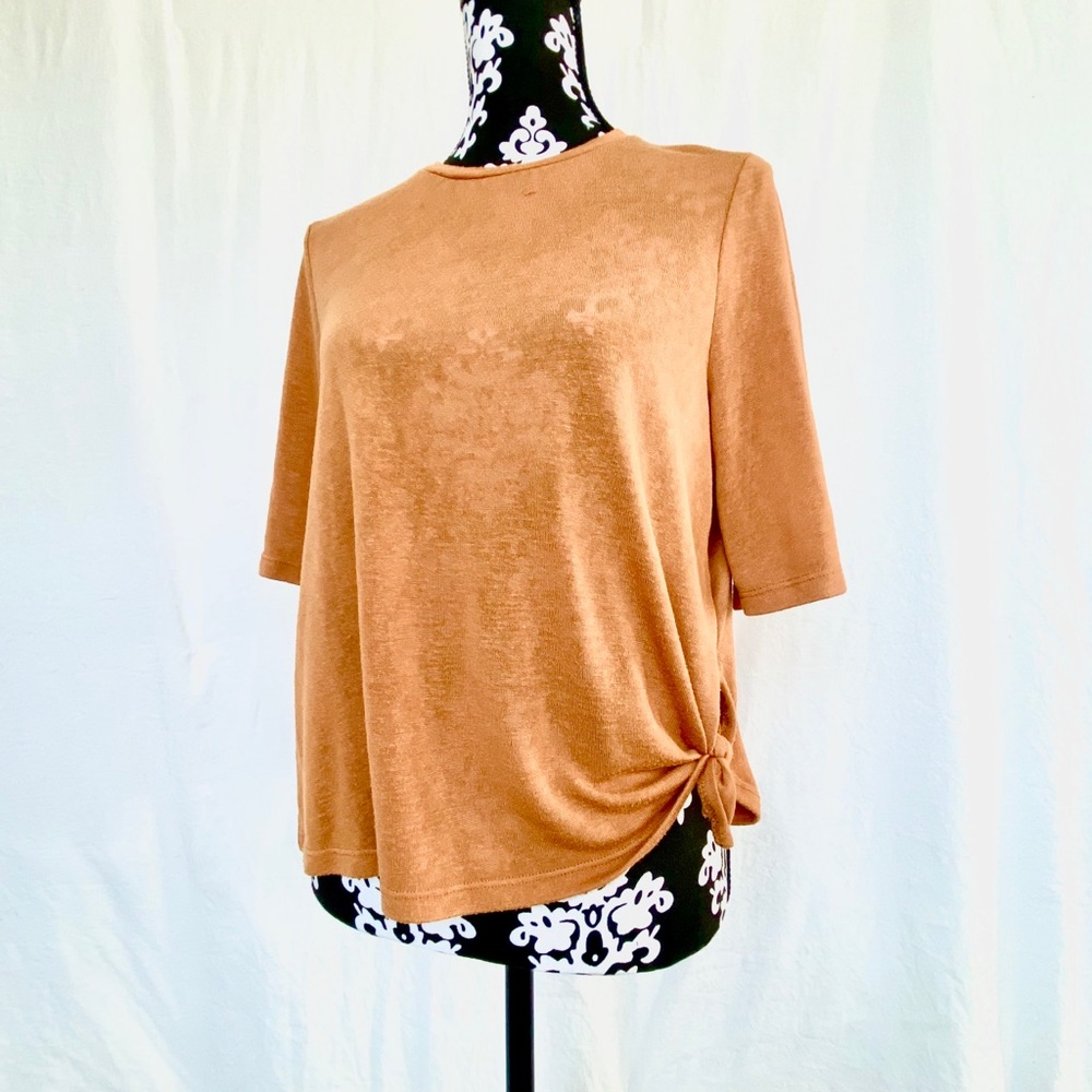 Relaxed T-Shirt with Side Knot